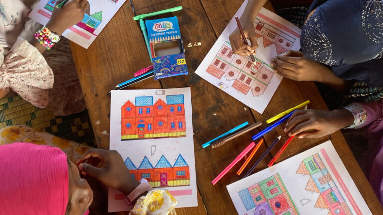 Yetimlere Kırtasiye & Hijyen Kiti